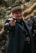 Max Rüdlinger als Kommandant Knorr